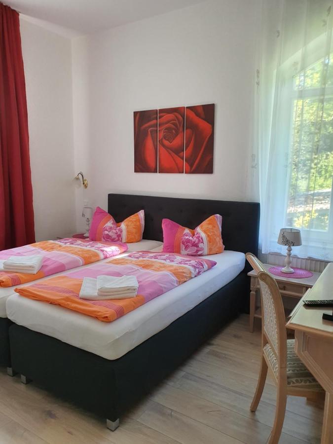 Apartamento Haus "Beuth" Bad Elster Exterior foto